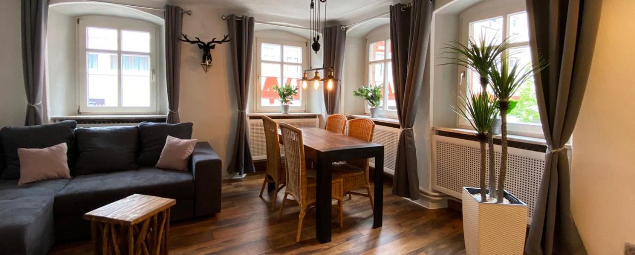 Appartement Schlossberg, Gasthaus Hirsch ฮิชฮอร์น ภายนอก รูปภาพ