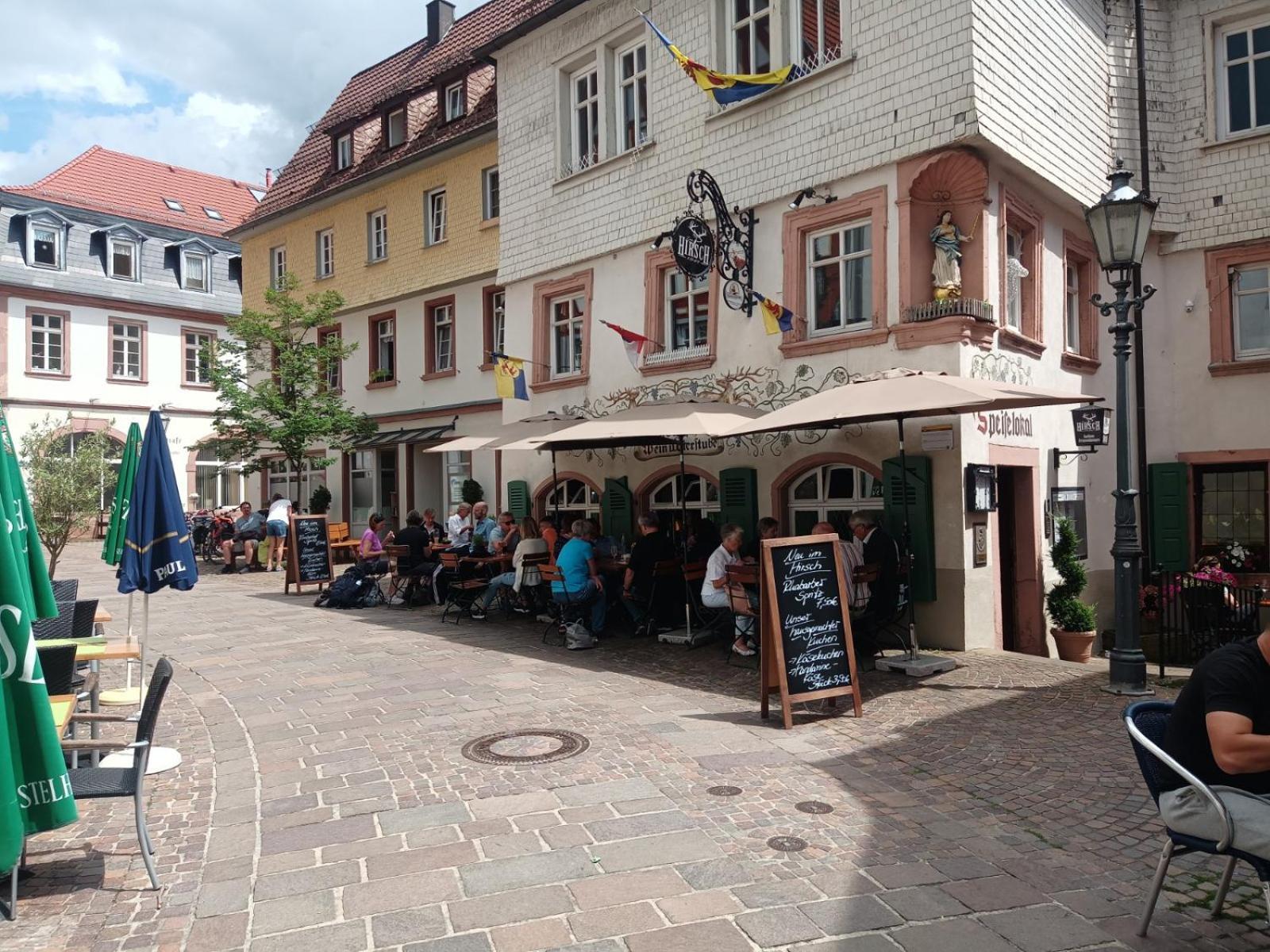 Appartement Schlossberg, Gasthaus Hirsch ฮิชฮอร์น ภายนอก รูปภาพ